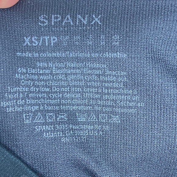 Spanx Camo Look At Me Now Leggings Size XS - Picture 5 of 6